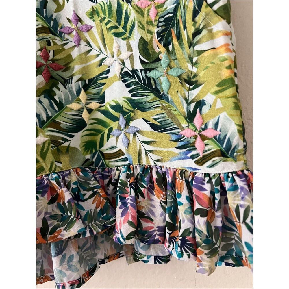 Euc All Things Mochi Tropical Print Ruffle Shorts Embroidered Pockets Size M — image 8 of 8